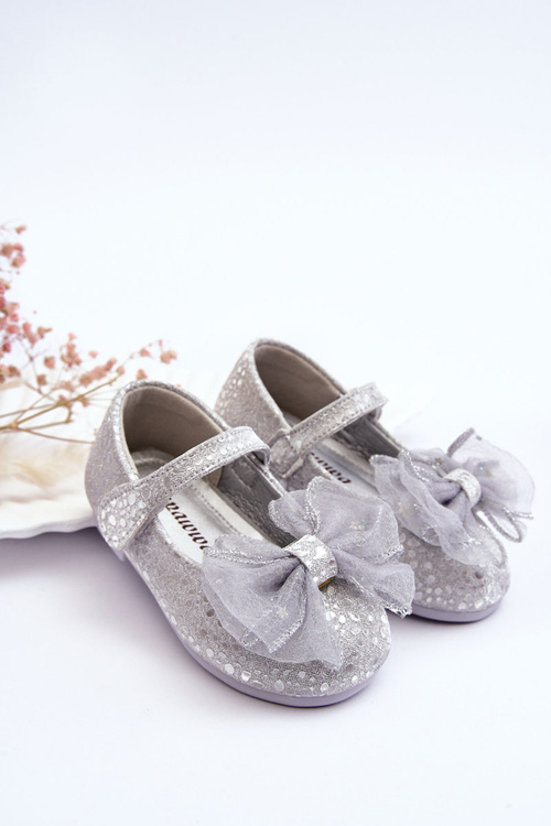 Dětské balerínky s mašlí a třpytkami na suchý zip Stříbrno-Šedá Elisa