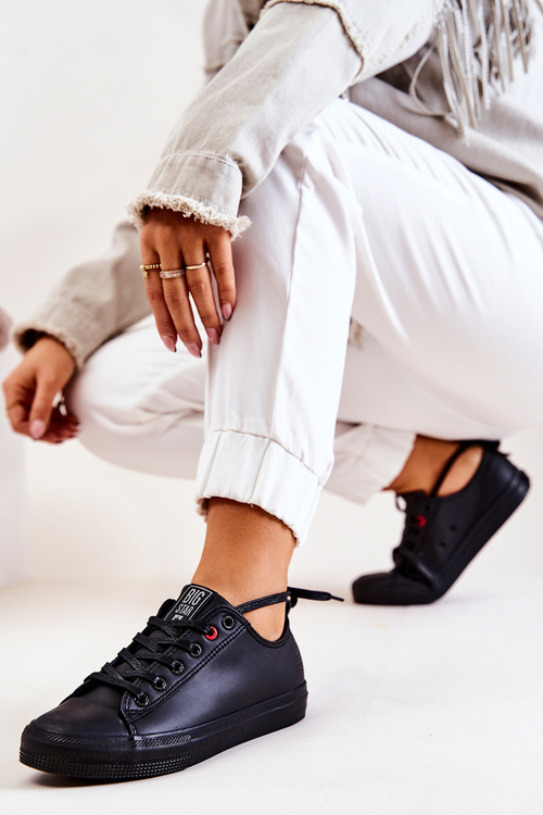 Nízko kožené tenisky veľká hviezda jj274006 čierna