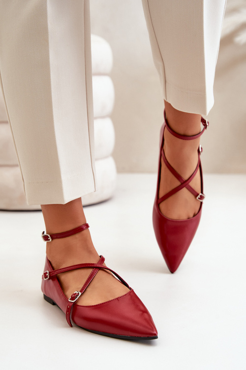 Dámské baleríny se špičatými prsty a křížovými pásky bordové Violra