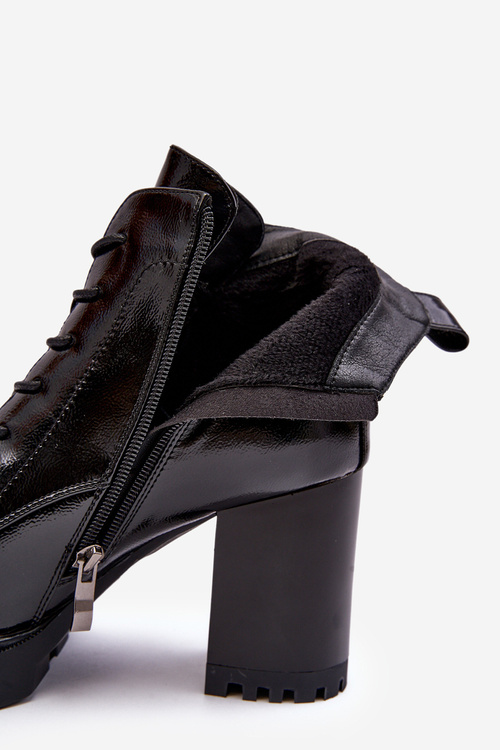 Botky Lakované Na Sloupku Oceněné Černé D&A MR870-54