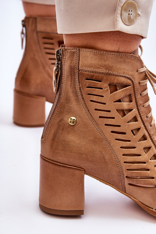 Kožené prolamované boty Maciejka 05508-10 Tmavě béžová