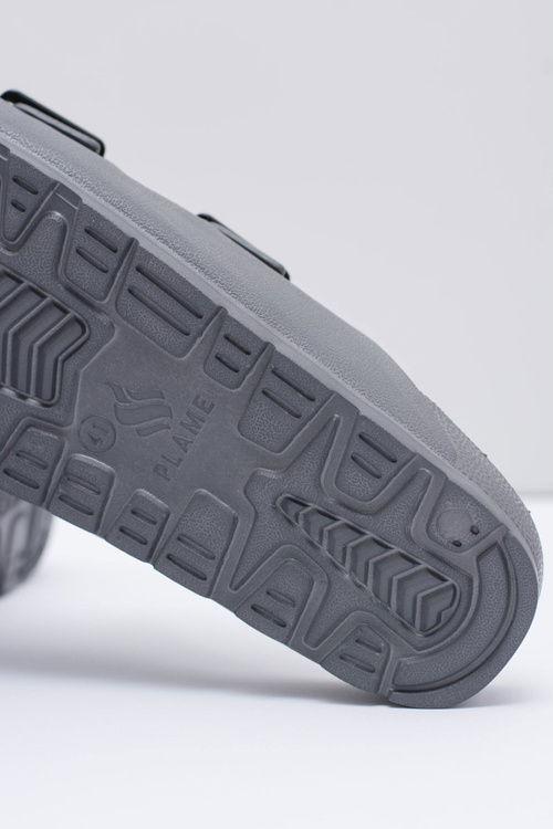 Pánske šedé záhradné svetlo Flip -flops