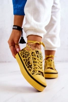 Odstíny žluté a zlaté