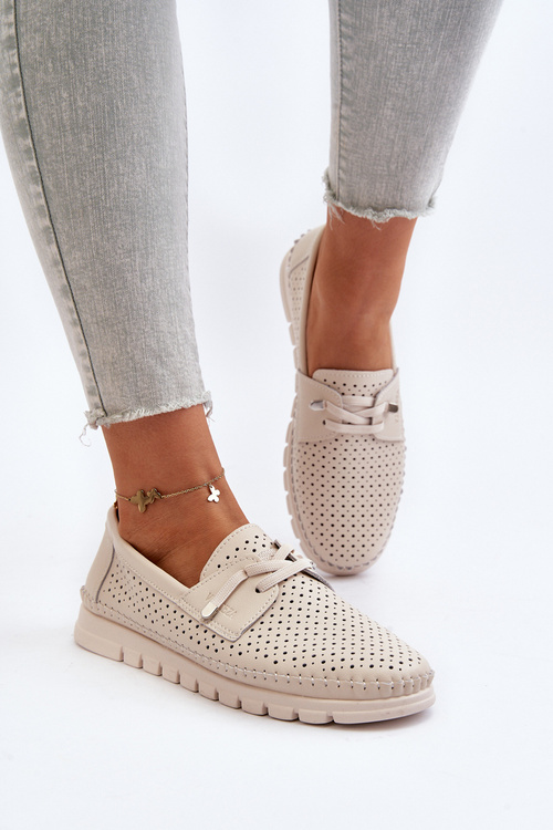 Dámská kožená polobotka s výšivkou v béžové barvě Darnissa