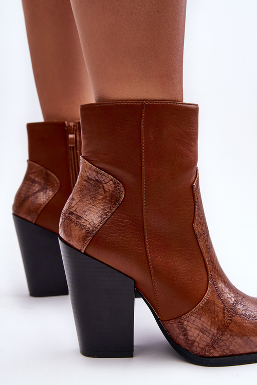 Dámske kožené kovbojské topánky hnedé fiorene topánky