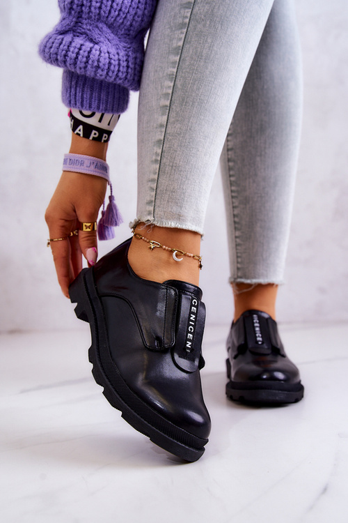 Dámske kožené topánky vkĺzli čiernu kirstee