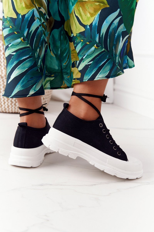 Ženské čierne tenisky na cestovanie na platforme