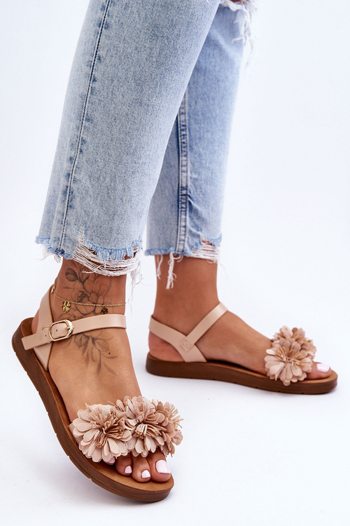 Dámske sandále s materiálnymi kvetmi béžové fiori