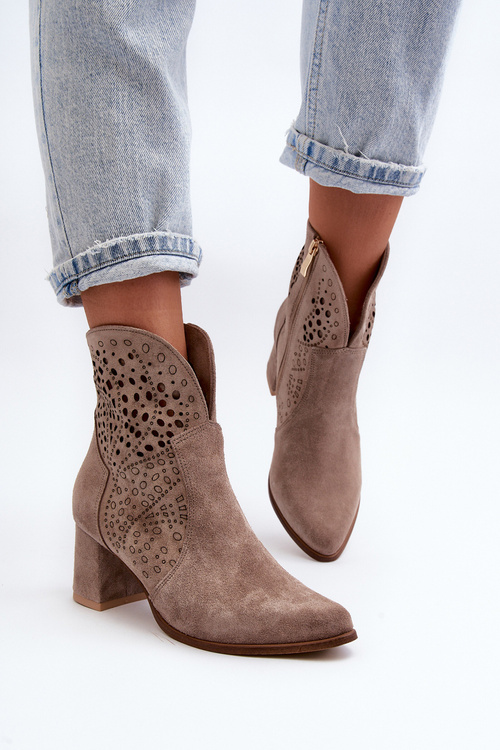 Dámské kozačky na podpatku z semiše béžové Zazoo 3166/P