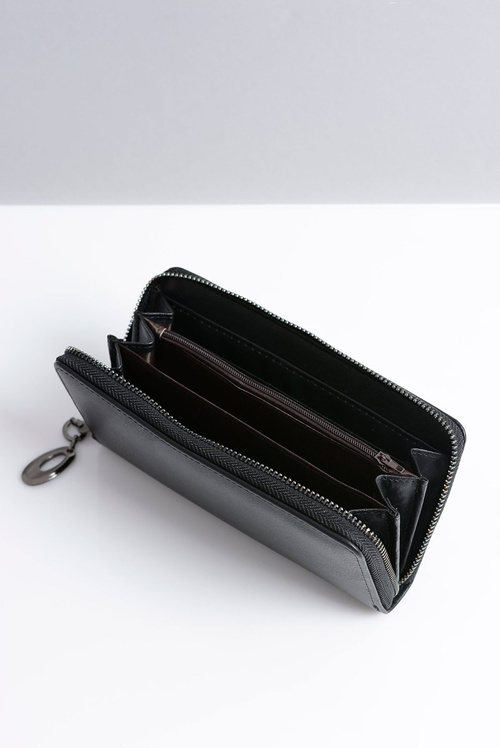 Duży Damski Czarny Portfel z Ćwiekami