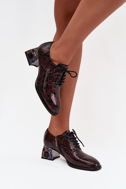 Kožené lakované dámske poltopánky na podpätku s krištáľmi Artiker 57C0073 Bordó