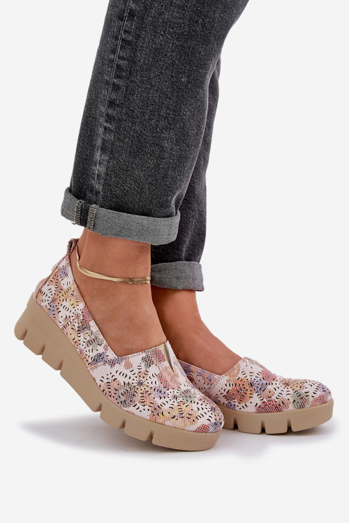 Dámske Polobotky S Ažúrovým Vzorom Na Klíne Multikolor Lisvia