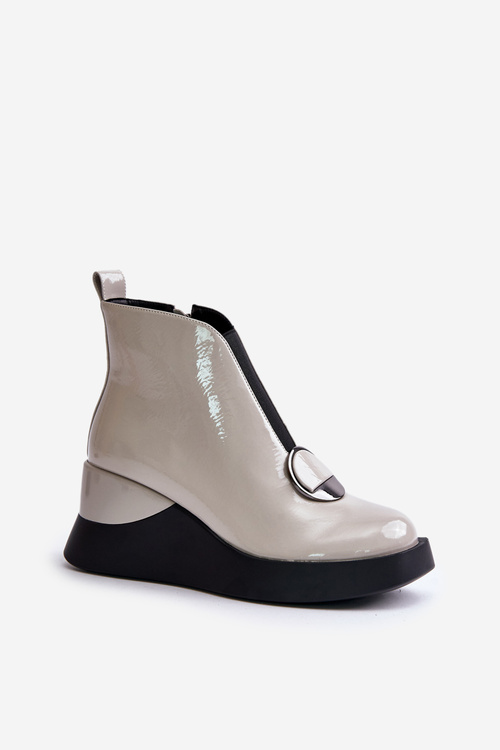 Lakovane Boty Na Klínu Zateplené D&A MR880-136 Světle šedé