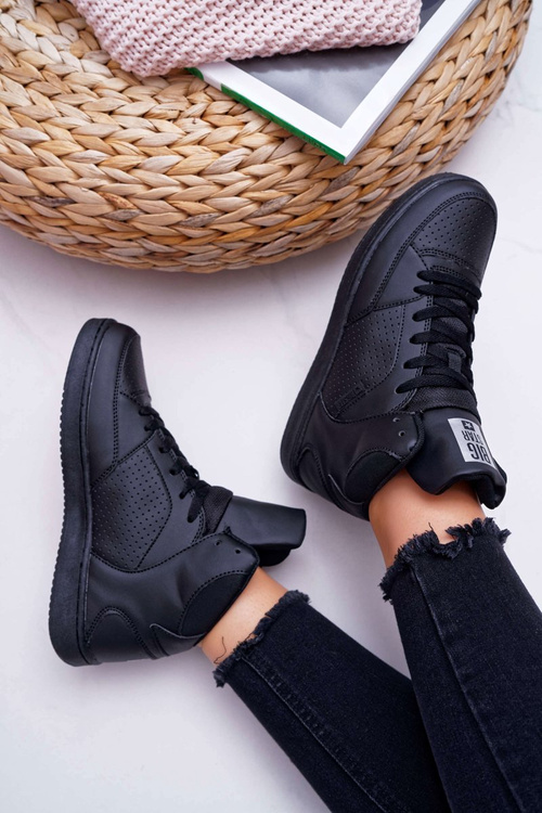 Dámske tenisky s veľkými hviezdami Wysokie Black EE274211