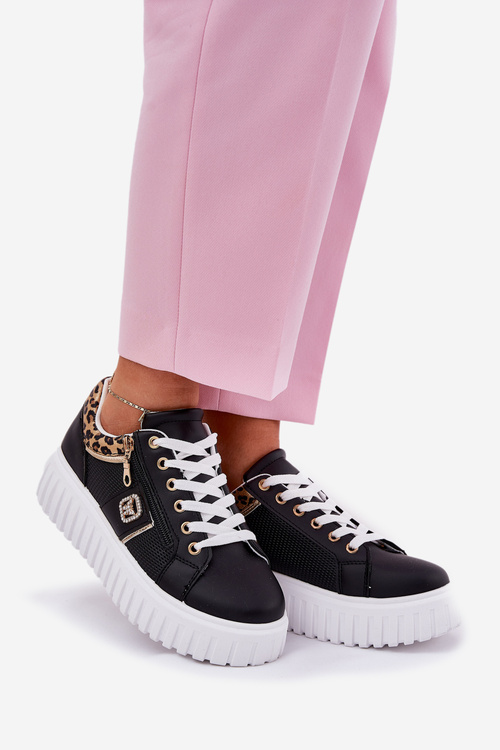 Dámske Športové Topánky Na Platforme Z Eko Kože Párnica Čierne Velionna