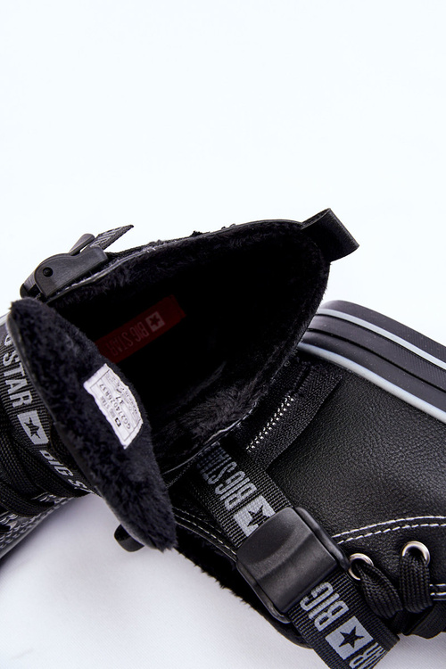 Vysoko izolovaná veľká hviezda GG274026 čierne tenisky