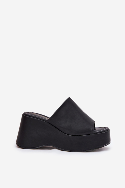 Eko Kožené Sandále Dámske Na Platforme A Opätku Čierne Kisoffi