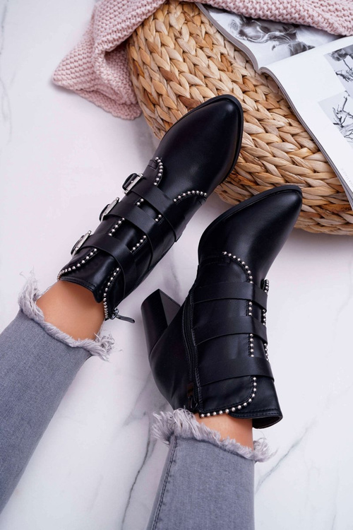 Dámske topánky na čiernom Finbas Buckle Post