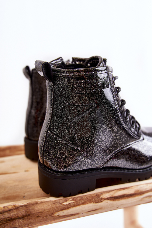 Veľká hviezda II374047 Čierne a strieborné detské vakitované topánky