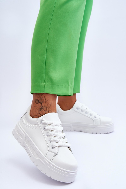 Pohodlné dámské sportovní boty na platformě Bíle Devan