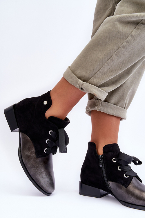 Dámské polobotky s plochou podpatku s tkanicí černé Meroni