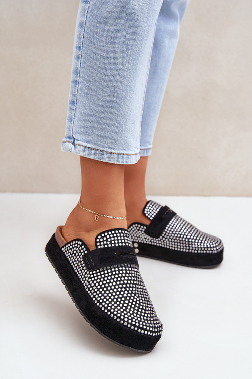 Dámske sandále zdobené zirkónmi na čiernej platforme Deorani