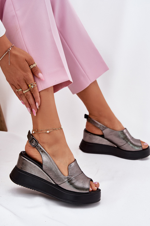 Dámské kožené sandály na klínu Artiker 54C0402 grafitové