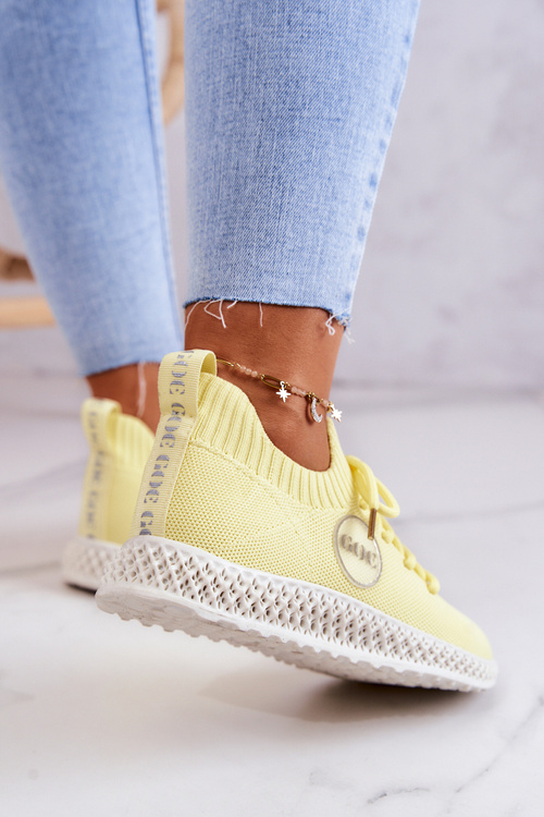 Dámske športové topánky Goe JJ2N4150 žltá