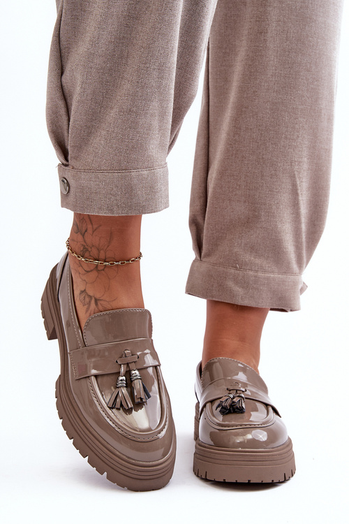 Lakované Loafersy s Fringes Tmavě Hnědé Velenase