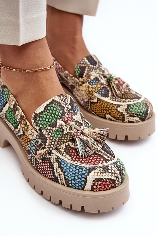 Dámské kožené polobotky s fringed Maciejka 05497-45 vícebarevné