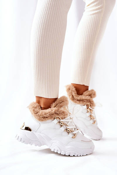 Kožená zateplená sportovní obuv Bíle Shiney