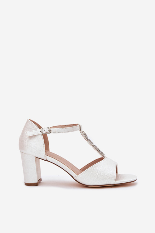 Dámske Sandále Na Opätku S Dekoratívnym Pásom Eko Koža Biele Triavera