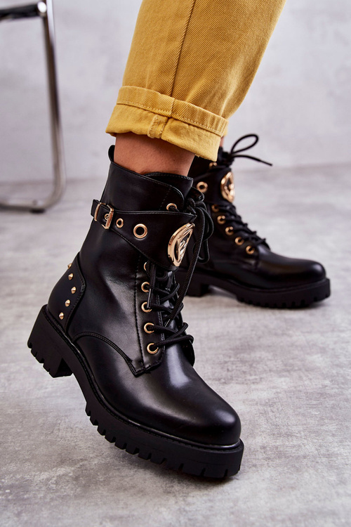 Kozene dámské kozačky s cvočky černá Leticia