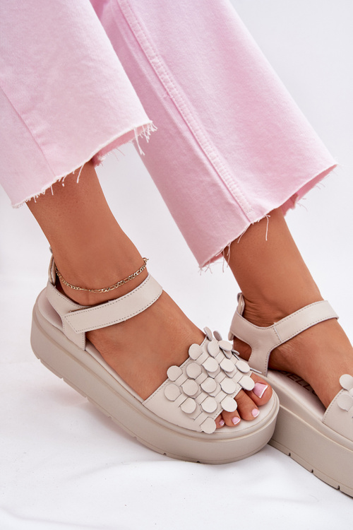 Dámske Kožené Sandále Na Platforme Béžové CheBello 4701
