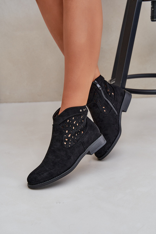 Dámske Ažúrové Čižmy Na Plochom Opätku S.Barski HY51-113 Čierne