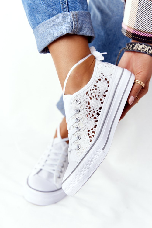 Dámske čipky biele cukrovinky