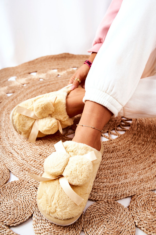 Chlupaté Pantofle S Bambulkami žluté Pamppy