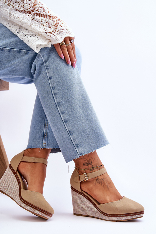 Dámské klasické sandály na klínu Tmavě béžová Malani