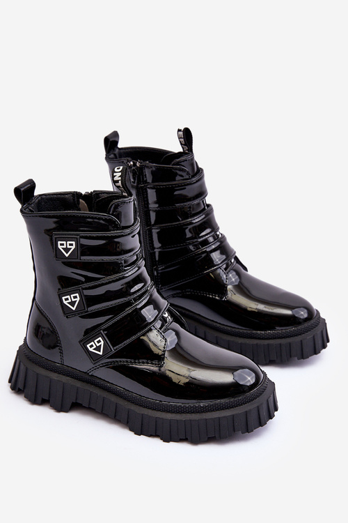 Maľované izolované dievčatá čierne rilina