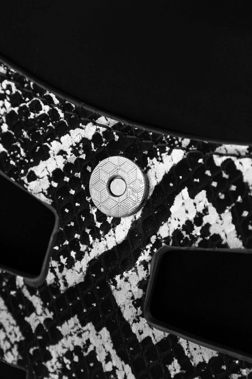 Nobo L4100-CM25 Messenger Messenger Bag