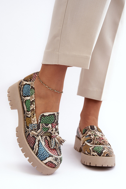 Dámské kožené polobotky s fringed Maciejka 05497-45 vícebarevné