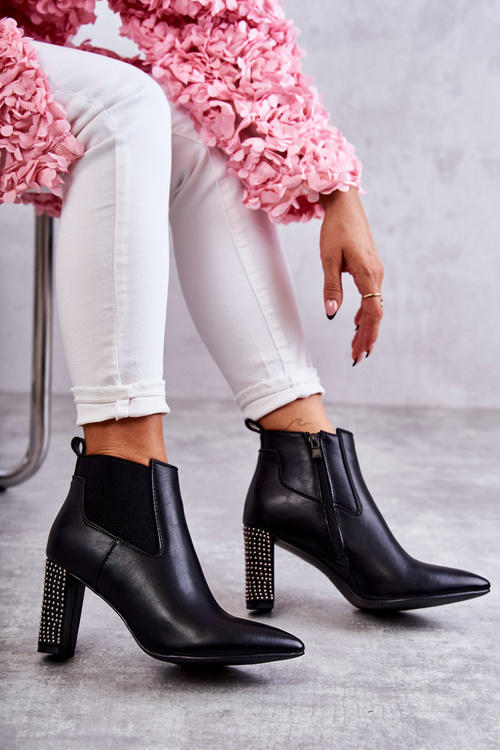 Elegantní boty na sloupku s tryskami černé Elinor