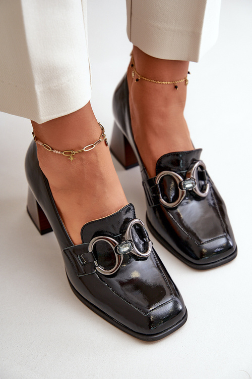 Kožené lodičky s ozdobou černé Laura Messi 2845