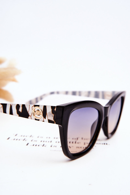 Dámske klasické slnečné okuliare M2390 Čierna a strieborná