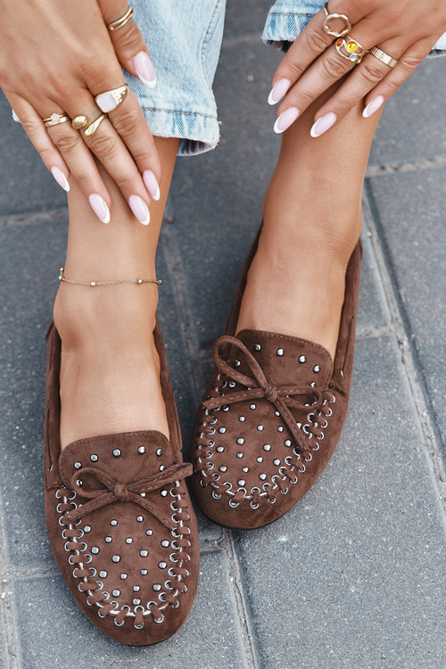 Zdobené dámské mokasíny z eko semiše hnědé Prissine