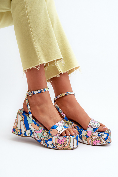 Vzorované sandále na platforme a klinčeky Multicolor Wiandia