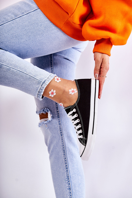 Dámske klasické čierne behy uviazané tenisky