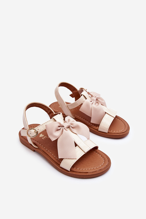 Detské lakované sandále s béžovou béžovou netinou