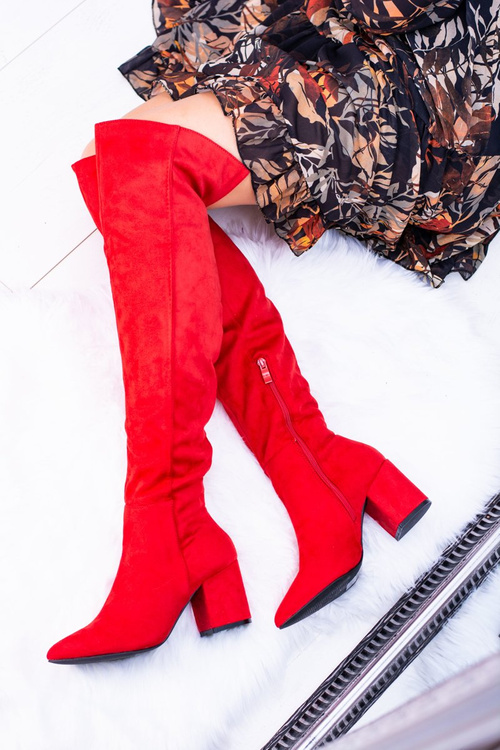 Červené ženské semišové topánky nad kolenom Feluni