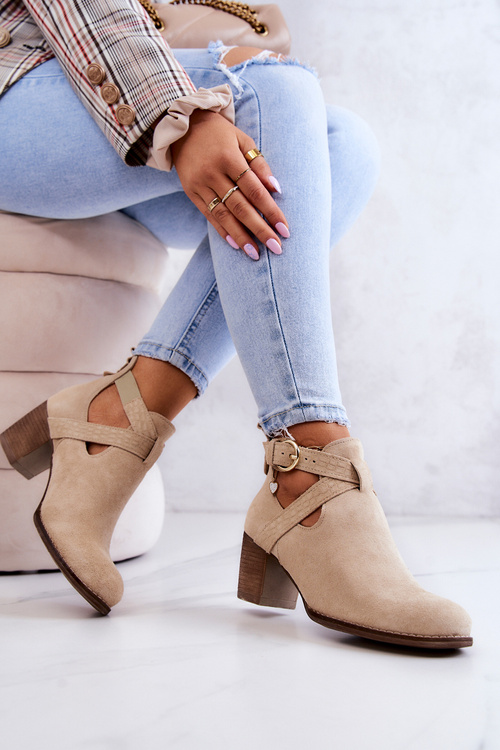 Kožené kozačky střihu na sloupku béžove Axelle